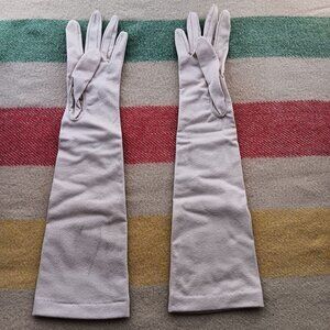 Vintage Long Beige Gloves 100% Nylon Womens Size 7.5 Elegant Design